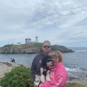 Meet your Posher, Sharon